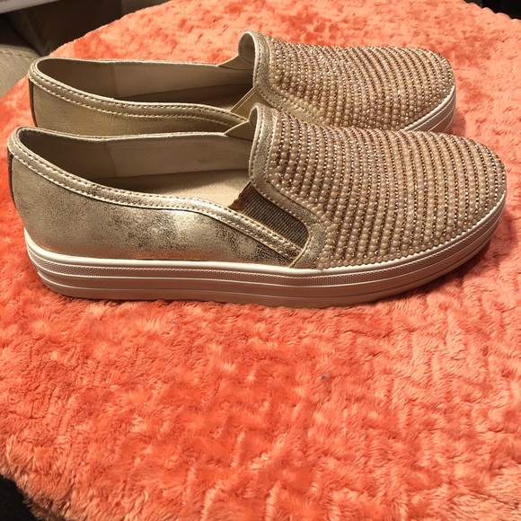 skechers street rose gold